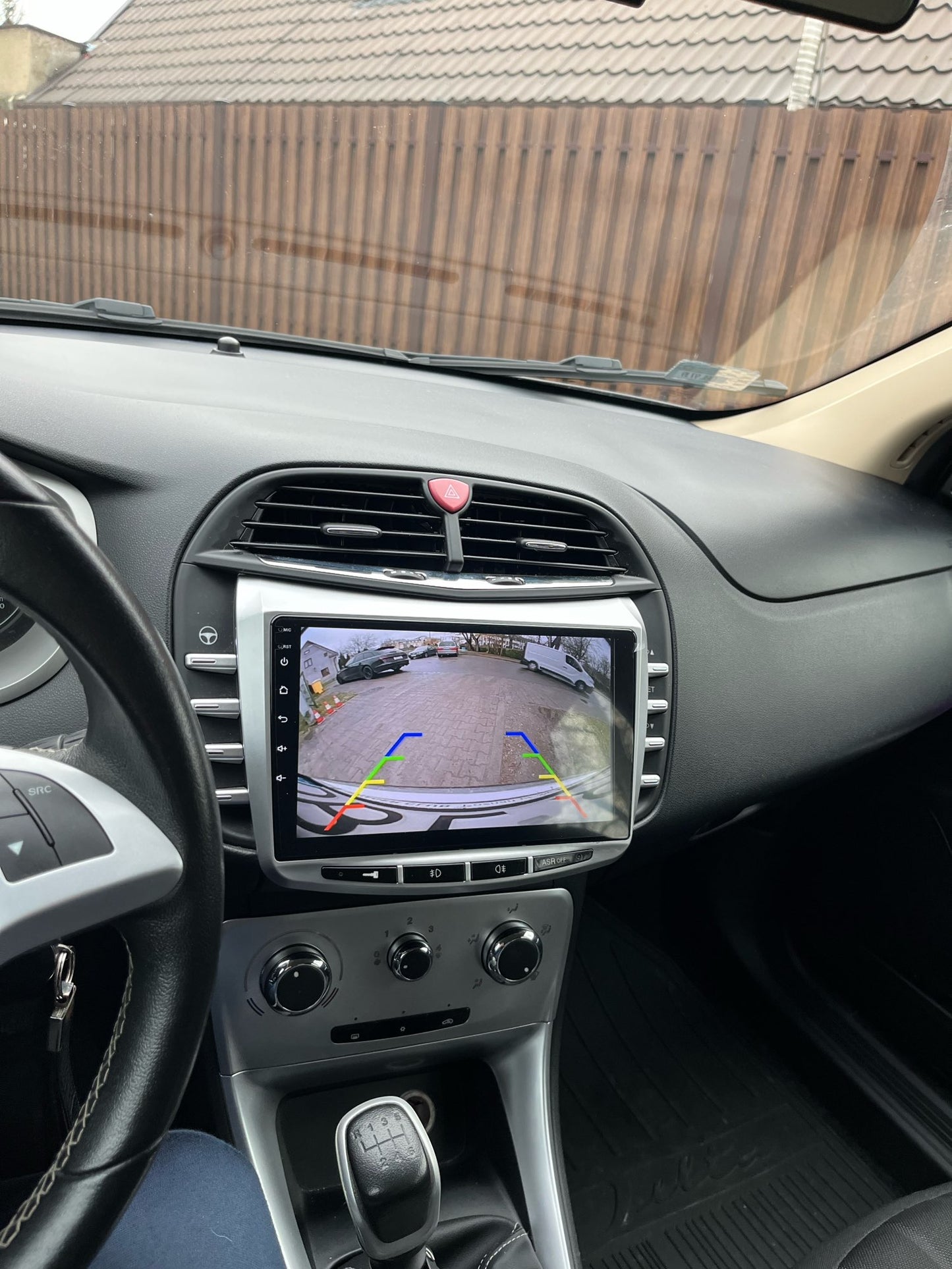 Autoradio Android 9 pollici custom fit