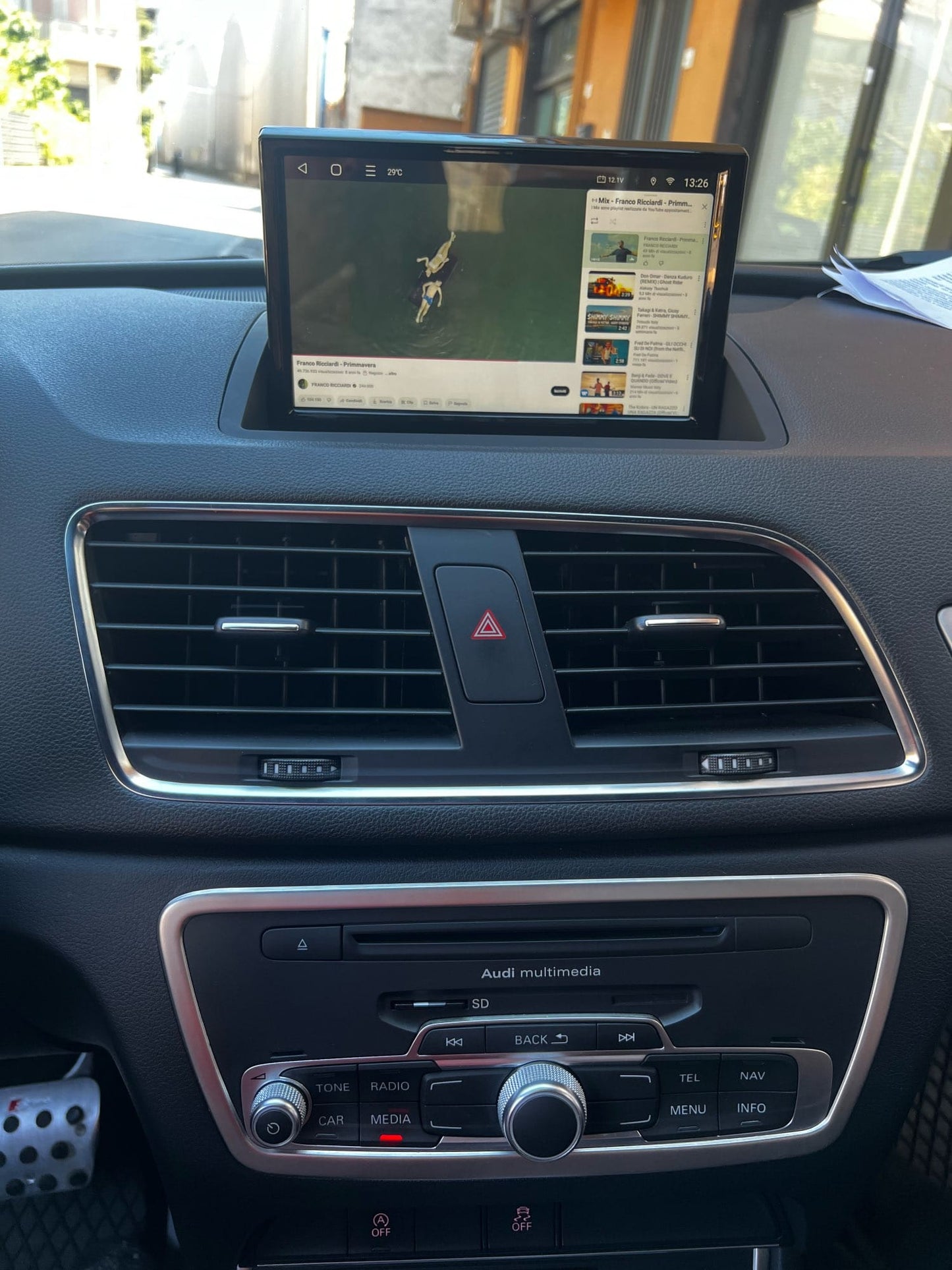 autoradio android audi Q3 8 pollici richiudibile